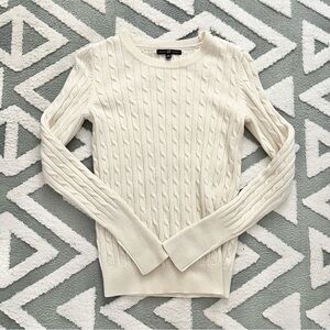 GAP Ivory Cable Knit Sweater